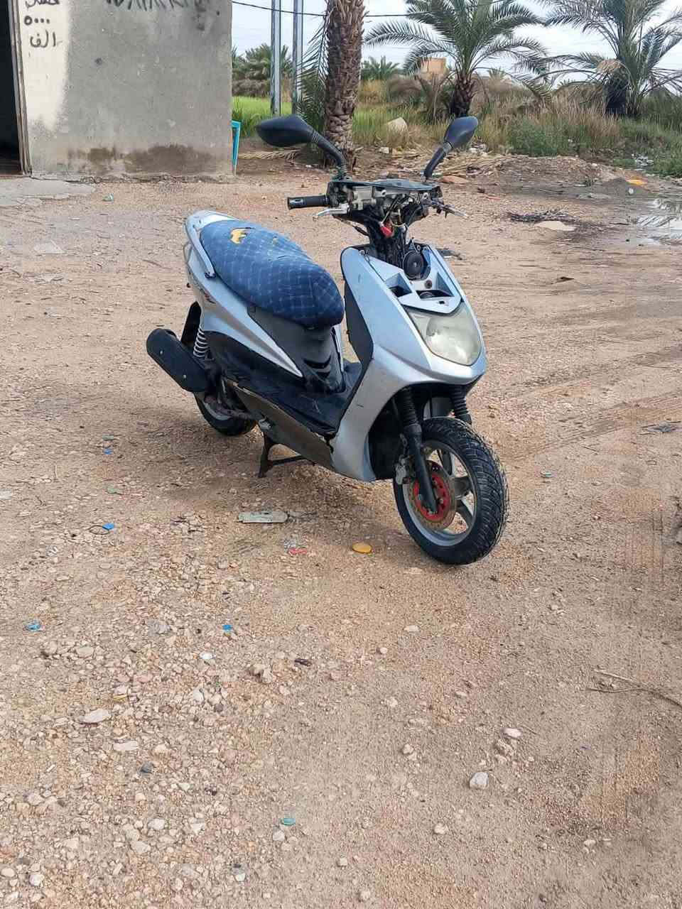 دراجه نضيفه للبيع سكنس  ياباني ***********
