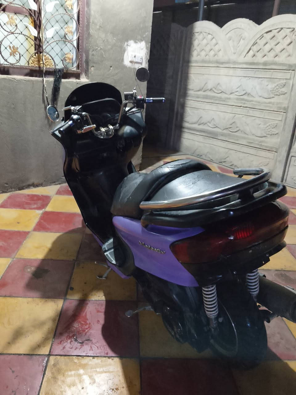 سلام عليكم
ماجسته للبيع لدراجه خير من الله مكينه ناعمه كفرات نضيفه بس بيه ملاحضه لسلف لاطش يعني تجي تاخذه طافيه ب٢٥٠وبيه مجال للستفسار التصال 0771 008 7461
