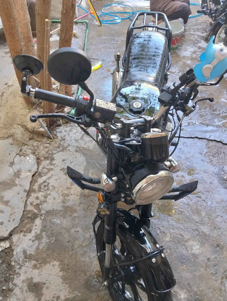 دايون لاتي موديل 23 رقم بغداد كامله اي نقص مابيها مكينته مكفوله المكان البياع الشرطه الخامس السعر مليونين و 400 
الرقم ***********
وتساب موجود
