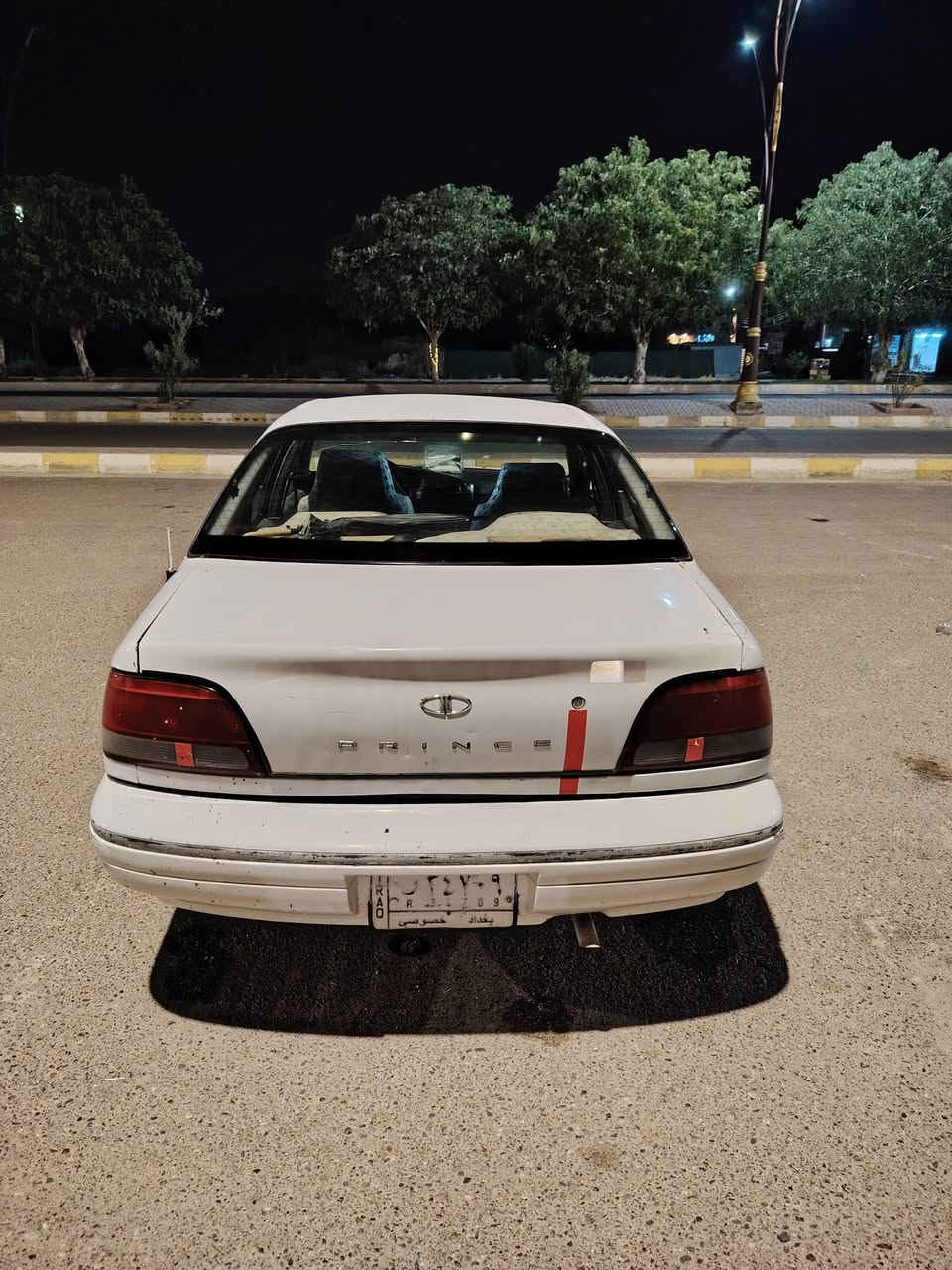 دايو برنس (فراشة)
موديل 1996
منظومة تبريد كامله (تبريد ثلج) 
رقم بغداد سنوية باسمي
دواخل جاهزه 
غرفتة حلوه 
محرك 1800 جاهز لا تنقيص ولا تبخير
كير اوتو جاهز
حدادية جاهزه
تايرات جديد
العنوان :الفلوجه الصقلاويه 
*********** 
***********
السعر $ 36
