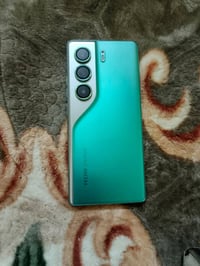 جهاز تكنو كامون 40برو ذاكره 256 رام 8 نضيف حيل مستخدم شي قليل السعر 27...