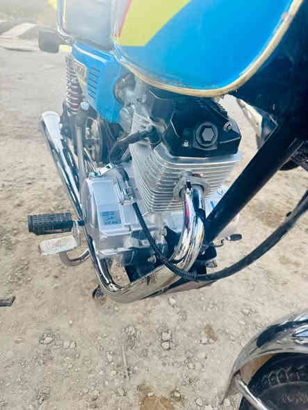 دراجه سيفان وكاله اصلي دبلات ختم.
24 
وياه وصل مال مرور كبل تروح ترقم
شراي يخابر  مو شراي يطلع كبل لا ضل بس تعامل
مامتواجد خاص
الرقم *********** اتصال
