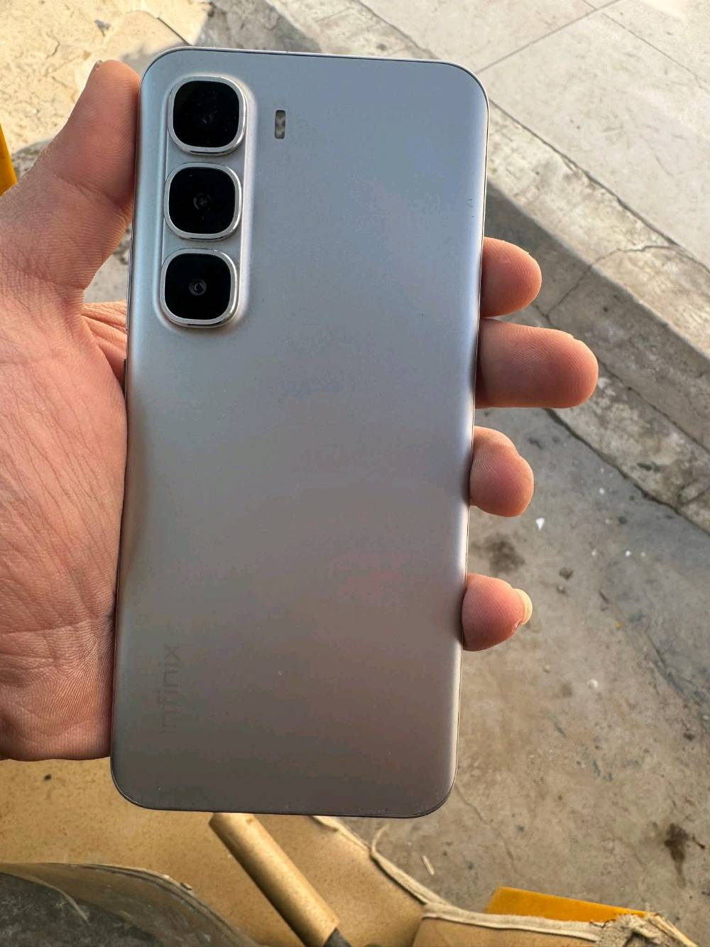 ركز انفنكس هوت 60 برو مو بلاس ذاكره 256 نضيف 100%وويا كامل غراض شاحنةة وسماعةة وكارتونةة ستعمال اقل شهر بطاريةة 100 سعره 185 قفل  مكاني بغداد صالحيةةة

علما سعر الجديد 240
***********