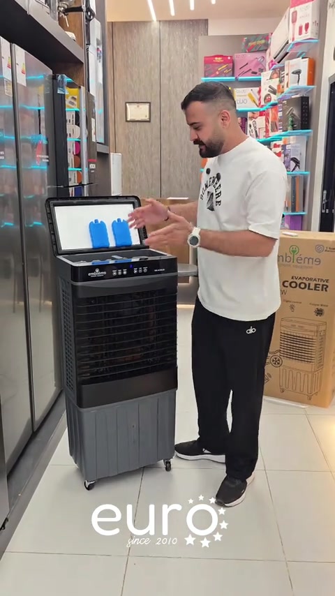 مبردة كهرباء من براند أمبليوم موديل EM AC45L26 _ اقتصادية بصرف الكهرباء 100 W _ شاشة تحكم لمس + تحكم عن بعد ريمونت كونترول  _ حلفة سيليلوز عدد 4 تقلل نسبة الرطوبة  _ ملف نحاس 100%  _ خزان ماء حجم 45 لتر  _ الارتفاع 105 cm / العرض 53 cm / العمق 33 cm  _ عجلات لسهولة التنقل  _ تحكم 3 سرع لدفع الهواء  _ نظام الليلي تشغيل هادئ _ مروحة 4 ريش تقلل من نسبة الضوضاء  _ قناني تبريد اضافي عدد 2  الضمان سنة من تاريخ الشراء من شركة أمبليوم  متوفرة الان تكدرون تطلبوها اونلاين او زورونا عنواننا بغداد_الأعظمية_شارع عمر بن عبد العزيز   متواجدين طيلة أيام الأسبوع من ساعة 12 ظهراً الى 12 ليلاً ما عدا يوم الجمعة من ساعة 4 عصراً الى 12ليلاً للاستفسار يرجى مراسلة البيج او الاتصال على الارقام    *********** / مركز المبيعات  *********** / خدمة الزبائن  #عبدالله_يورو 
