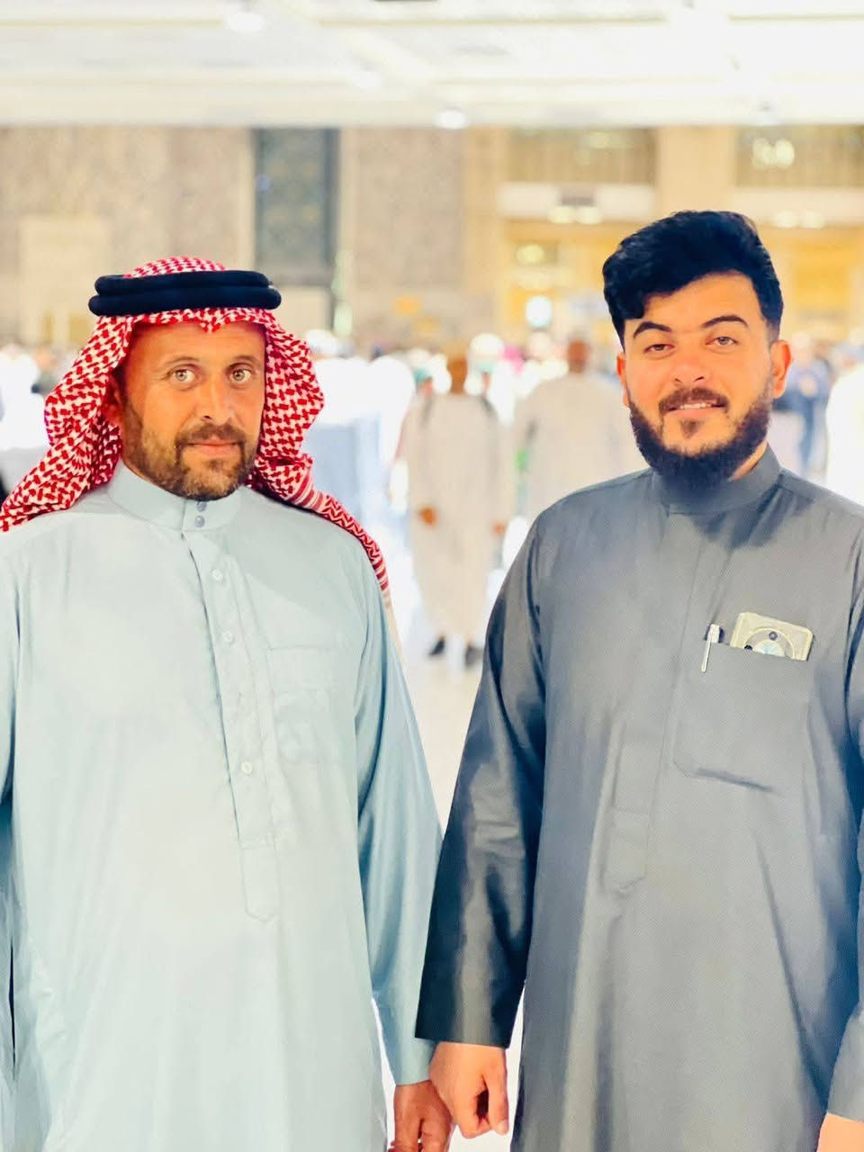 عنِ ابنِ عباسٍ، رضي اللَّه عنهُما، أنَّ النَّبيَّ ﷺ قَالَ: عُمرَةٌ في رمَضَانَ تَعدِلُ حجة أَوْ حَجَّةً مَعِي متفقٌ عليهِ.
بسم الله والصلاة والسلام على رسول الله
تعلـن لكــم شركة الطربولـي عن 
توفر مقاعد لعمرة النصف الثاني  
من شهر رمضان المبارك 
السكن  في المدينة المنورة مركزي 
وفي مكة محبس الجن من جهة الباصات 
الرحلة بتاريخ 15رمضان 
العودة يوم 5 شوال 
باصات مريحة vip
السعر الكلي 850 دولار مايعادل مليون و275 محبس الجن جهة المضلات
سكن العزيزيه 750 دولار مايعادل مليون و100الف دينار عراقي 
البرنامج شامل لجميع الخدمات ووسائل الراحة للمعتمر 
للاستفسار مراسلتي على الخاص او الاتصال بي
*********** سيد علي 
*********** سيد علي
*********** سيد نامس
*********** أحمـد قاسم 

واليكم التفاصيل وصور معتمرين شركة الطربولي يقضون امــتع الاوقات في الحـرم المكي الشريف وسط اجواء روحانية تملؤها الراحه والسكينه ولله الحمـد
