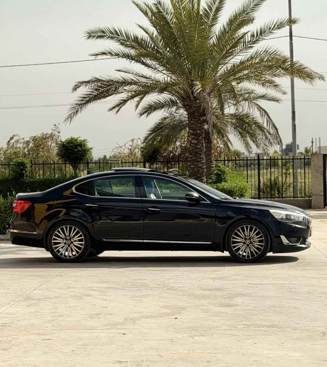 كـيـا كادنزا 2014 VIP Kia Cadenza
محرك V 6 3500

ماشية 192000

المواصفات

كشنات تبريد وتدفئة 

السقف بانوراما

�️الكشن والاستيرن يرجع  تلقائي عند التشغيل والاطفاء

بصمة دخول+ بصمة ابواب + دخول ذكي

مري شفط مرايات قلاب مع الـ R

 تبريد مركزي 

ترحيب عند الأقتراب

كامره خلفيه

داخل ملكي بيجي مطعم بالصاج 

حساسات 

حكمات ستيرن جهتين 

ماسحات اوتوماتيك (حساس مطر للماسحات)

كزوز سرعة

لايت LED 

بك لايت LED

ويل كروم + تخم تاير 

كشنات جلد كشنات الامامية كهربائية ميموري تدفئه وتبريد 

برده خلفيه كهربائية 

اضاءة المحيطية + انارة في الدوسات

شفتات ستيرن كير بالستيرن

هاندبريك بصمة 

نظام صوتي Infinity

‏العنوان اربيل او الموصل

‏*********** واتساب 

‏‎ *********** واتساب 

السعر 137

‏السيارة في الموصل أو في أربيل

