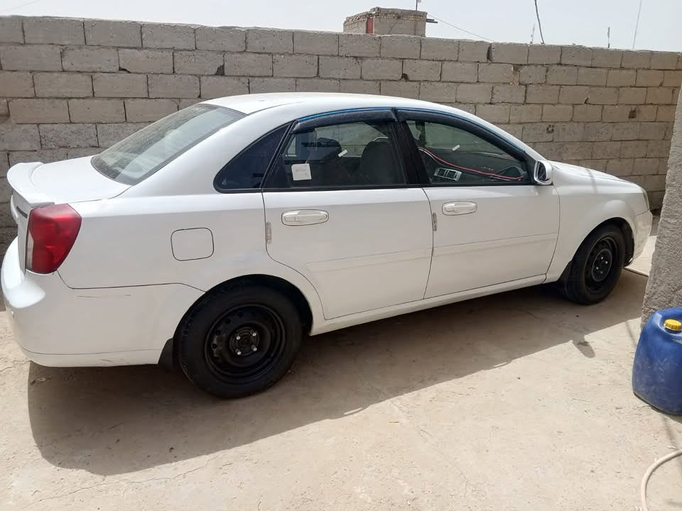 السلام عليكم ورحمة وبركاته
ابترا لبيع 
موديل ١١
سياره جديده بمعنه كلمه 
كفاله 
مكينه كير حداديه تبريد 
رقم دولي 
بصره 
مكاني ناصريه 
السعر ٦٤
وبيه مجال حك جيه 
***********

