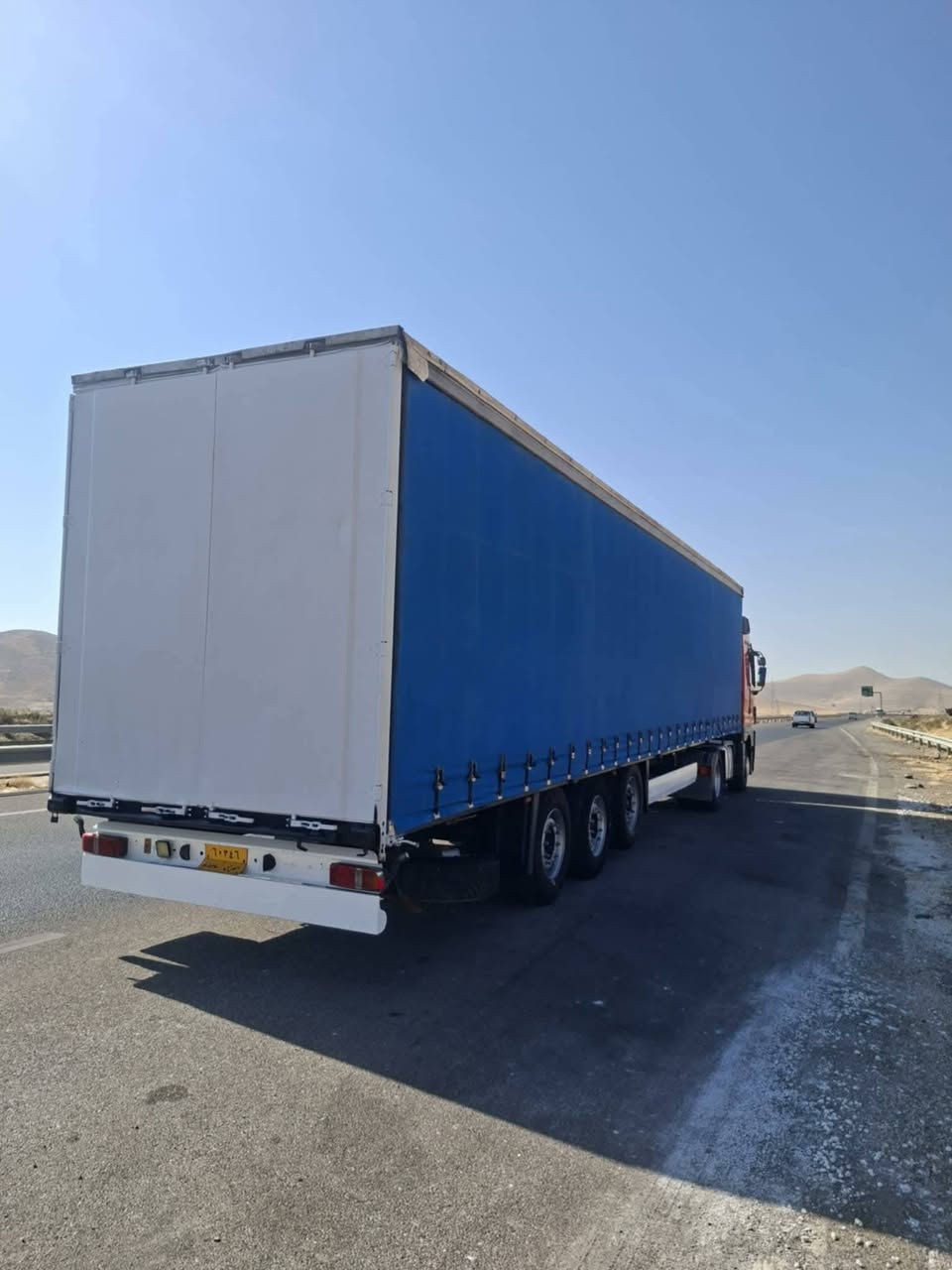 سلام عليكم 🤚
مكلف بالنشر 
 اگتروز موديل 2003 
رقم سليمانيه سنويه جديده 
عربانه 2008 فصخ 
بويلر ثلاجه ريتايدر گير كهربائي
مكان السيارة سليمانيه /سيد صادق
‏‪0 775 220 7819‬‏
‏‪0770 216 3942‬‏
