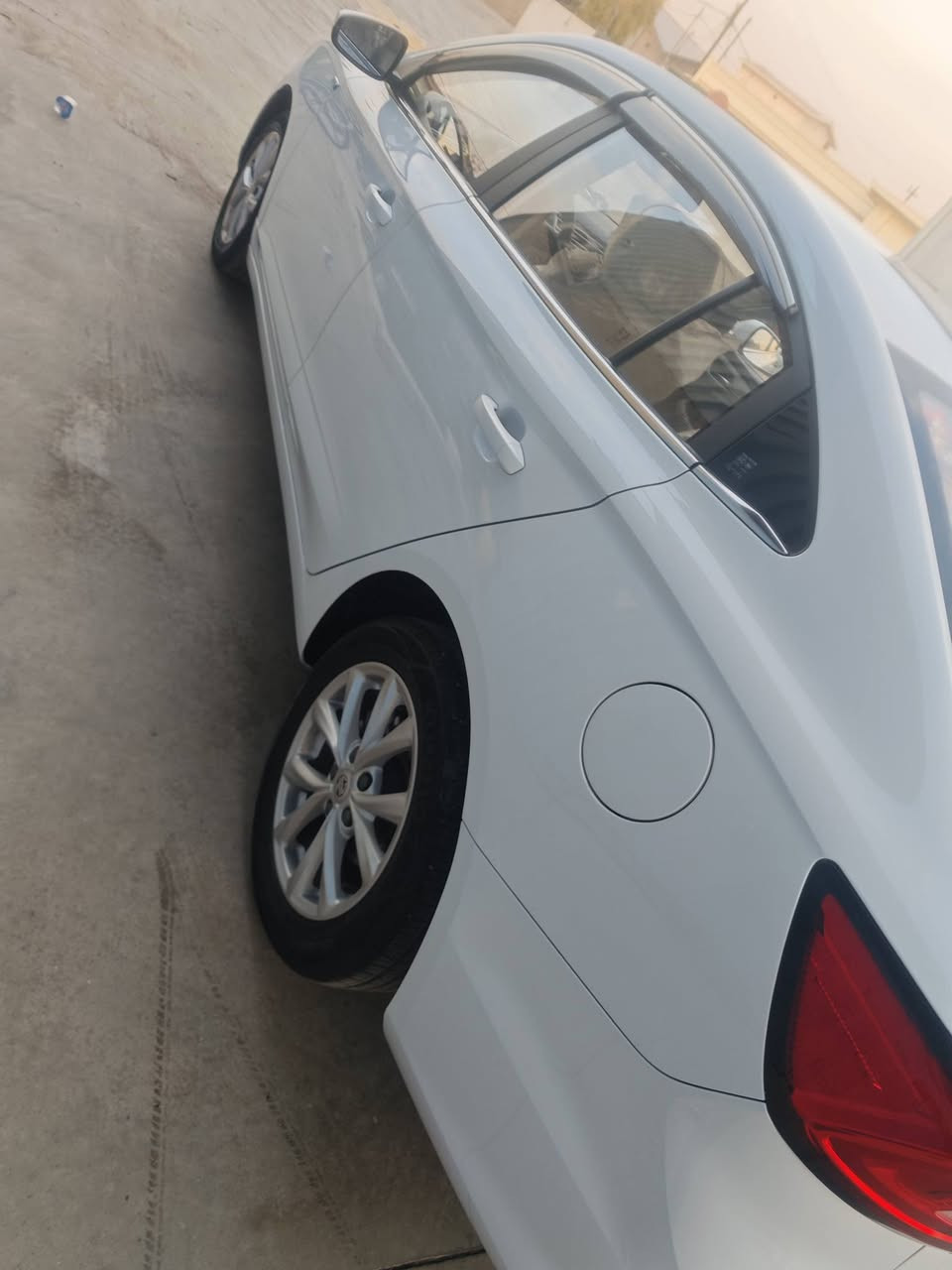 سياره 2024 mg 5 combfirt  للبيع
نص مواصفات بصمه وكامره
داخل بيجي 
بدون صبغ نضيفه بشرط كلشي 
رقم اربيل باسمي
واتساب ***********
