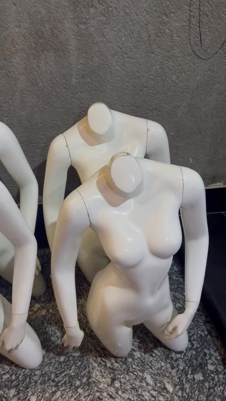 مليكانات للبيع 40 رجل و40 صدر سعر القطعه 5 وبيهن مجال اذا اخذتوهن كلهن للستفسار راسلوني خاص


**إذا كنت صاحب هذا الإعلان وتريد حذفه لأي سبب، رجاءا أرسل رسالة إلى الدعم الفني**