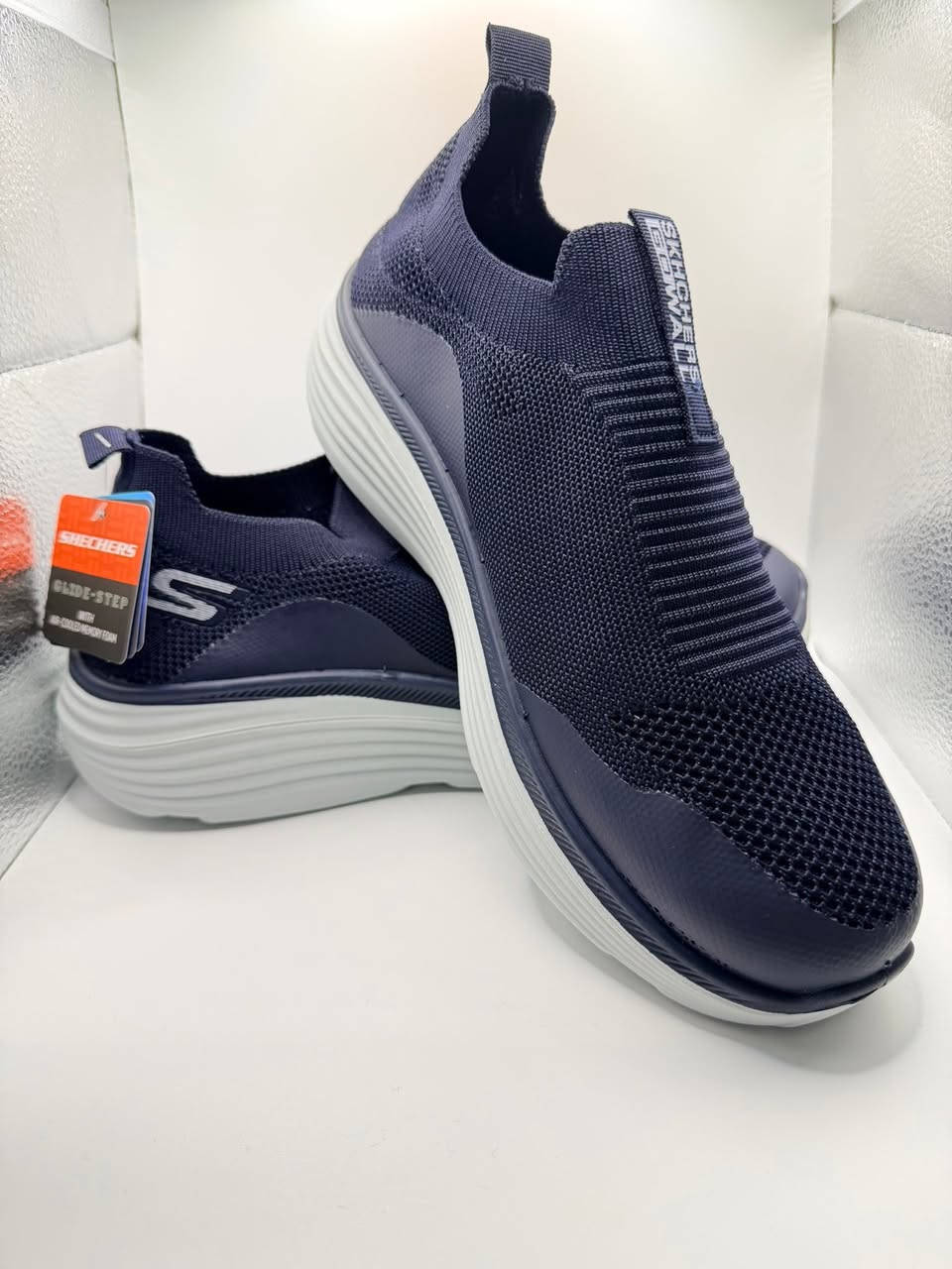 > 🔥 عرض صدمة وما يتتفوت! 🔥

> جبتلكم أحلى وأرقى حذاء سکیچرز (Skechers) أصلي درجة أولى 👟✨

> بالکوالیتی الخرافية وبهل السعر الرخيص اللي ماتلكو أي مكان بالعراق!

> الحذاء طبي، يجنن ومريح كلش للبس اليومي والمشي الطويل.

> 📏 القياسات المتوفرة: من 41 إلى 45
————————————————————
> 🎨 الألوان المتوفرة (3 ألوان تخبل):

> 1️⃣ أسود صافي (ساف ڕەش)

> 2️⃣ أسود بأسفل أبيض (ڕەش ژێر سپی)

> 3️⃣ نيلي بأسفل أبيض (نیلی ژێر سپی)

————————————————————

> 💰 الأسعار:

>  * القطعة الواحدة: 25 ألف دينار بس!

>  * قطعتين: 45 ألف دينار بس!

>  * ثلاث قطع: 60 ألف دينار بس!

————————————————————

> 🚚 والأحلى من هذا كله: التوصيل مجاااني لكل محافظات العراق! 🇮🇶

> ⏳ العرض لفترة محدودة، الحقوا اطلبوا هسه حتى يوصلكم الطلب لباب البيت بأسرع وقت!

> 📩 للطلب والاستفسار، يرجى مراسلة هذا الرقم على الواتساب 
أو الفايبر:

> 📞 ***********

#skechers #baghdad #iraq #najaf #basra #sports #shoes #original

