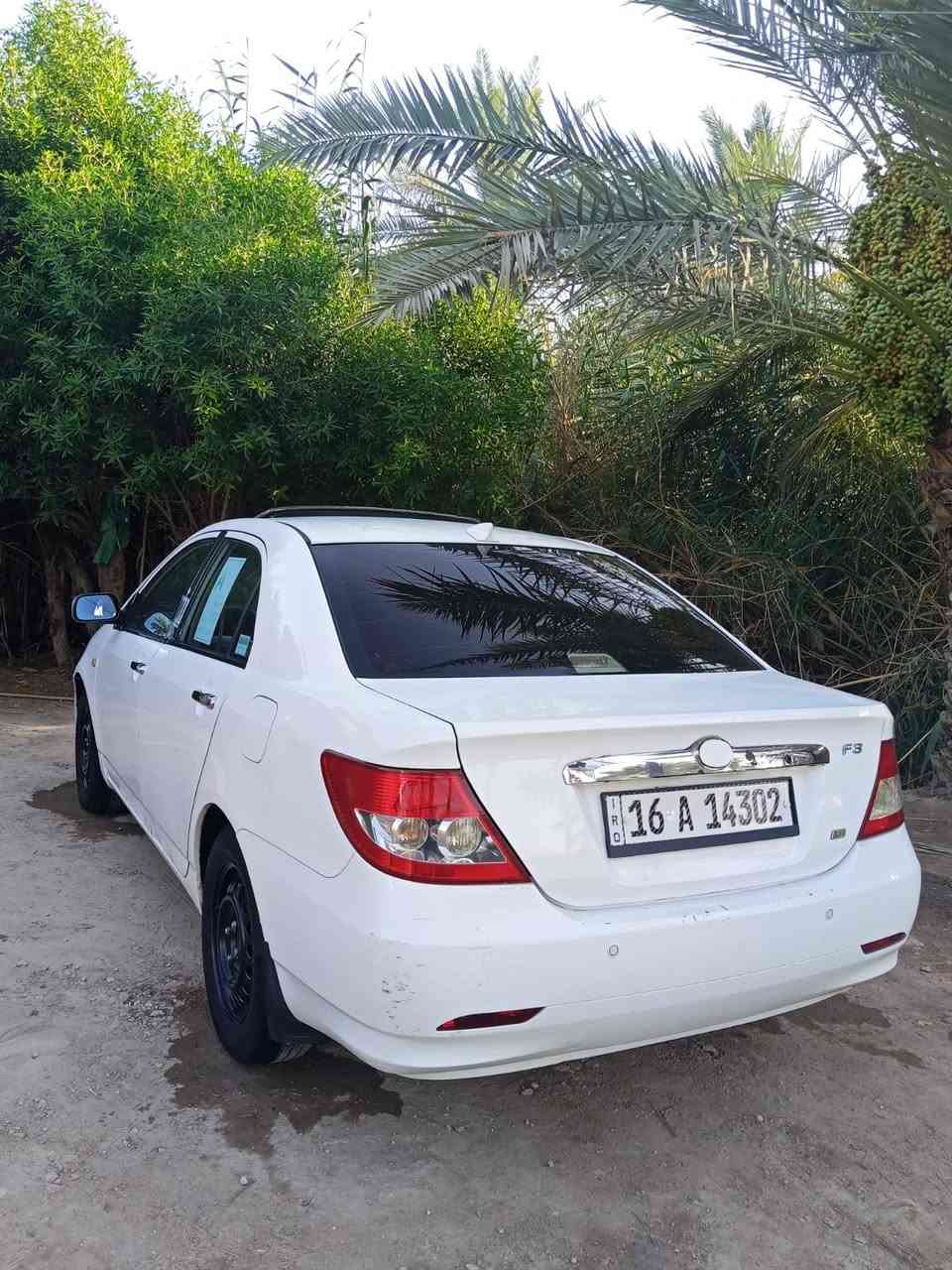 السلام عليكم BYD. F3موديل 13 رقم قادسيه سياره جاهزه محرك لانسر الاسود قبل شهر من شديته حداديه توني مبدلهه كامله تبريد جديد ثلج تخم تاير سياره جاهزه الف واحد متخسر عليهه الف رقم انكليزي باسمي السعر 58وبيهه مجال اي استفسار اتصل ***********
