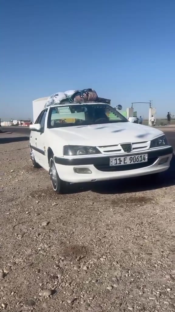 للبيع  405 محدثه22 بارص مكينه تجفيت جديد تبريدثلج  منضومه جديده  لايت زنون بسمي مديل 13  حلوه ومرتبه شاشه صدر جديد كهربايات كله شغاله    سعر 53 وبيه مجال 
مكان بغداد النهروان ‏‪***********‬‏
