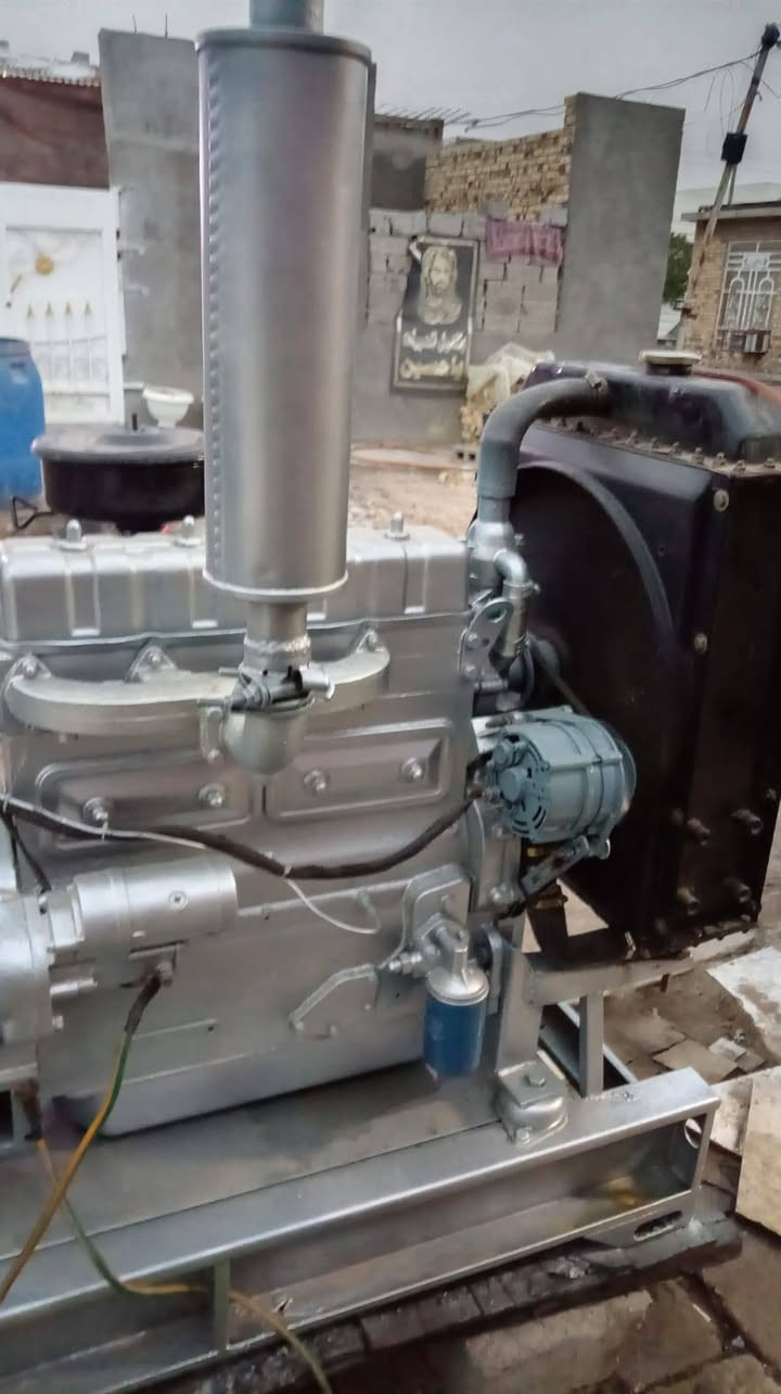 السلام عليكم
🔹 للبيع مولدة بيركز 30 كيلو 🔹
مولدة نظيفة وشغالة، قدرة 30 كيلو (37.5 KVA)، ثلاث فاز، مناسبة للبيت الكبير أو المحلات والورش والمشاريع.

✅ شغالة وجاهزة للفحص بأي وقت 
✅ محرك نظيف ومكفول صابغه للنظافه لا أكثر 
✅ توليد نظيف وكذلك مابي أي عيب تجي تفحص بالي يعجبك 

💰 السعر: 12 ورقة وبيها مجال 
    المكان : بابل ( كفل ) 

للاستفسار : ***********
