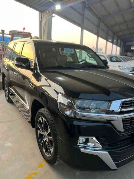 يالله
سلام عليكم 

لاندكروز كراند تورنك Gxr 

السياره مكفولة 

ماشيه 80

موديل 2021 الون اسود

  

رقم سليمانيه  تريد وكاله تريد تحويل حاضر 

فول مواصفات

سلايد روف وبصمة 

تخم تاير جديد 

كراسي كهرباء 

كشنات جلد 

شاشات كبيرة بلاد ام الترحيب

حساس خلفي وامامي 

جنطة كهرباء 

تحكم ستيرن جهتين

مري شفط 

 تشغيل عن بعد 

اشاير ترحيب

حساسات امامي وخلفي 

شاحن لاسلكي( واير ليس ) 

  8 ايرباك 

دبل ماوس 

كامرة خلفية 

نظام ABS 

ثلاجة 

لايت زنون كشافات

ويل كب كروم حجم 20

حجم المحرك: 6 سلندر

بصمات عدد 2

زراك لايت

عده وغراض الشركه  وبصمات 

مكاني السياره واسط الزبيديه 

استفسار 

السعر:590 وبي مجال لشراي

***********
