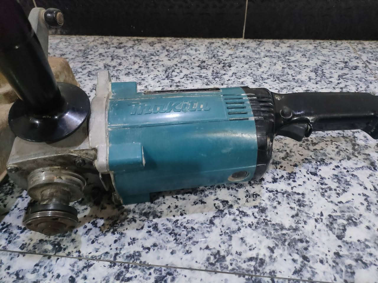 السلام عليكم
كتر ياباني مؤسسة اصلي وكوسرة ماگتة ما ما مفتوحات ابد على البلاد للبيع
***********
