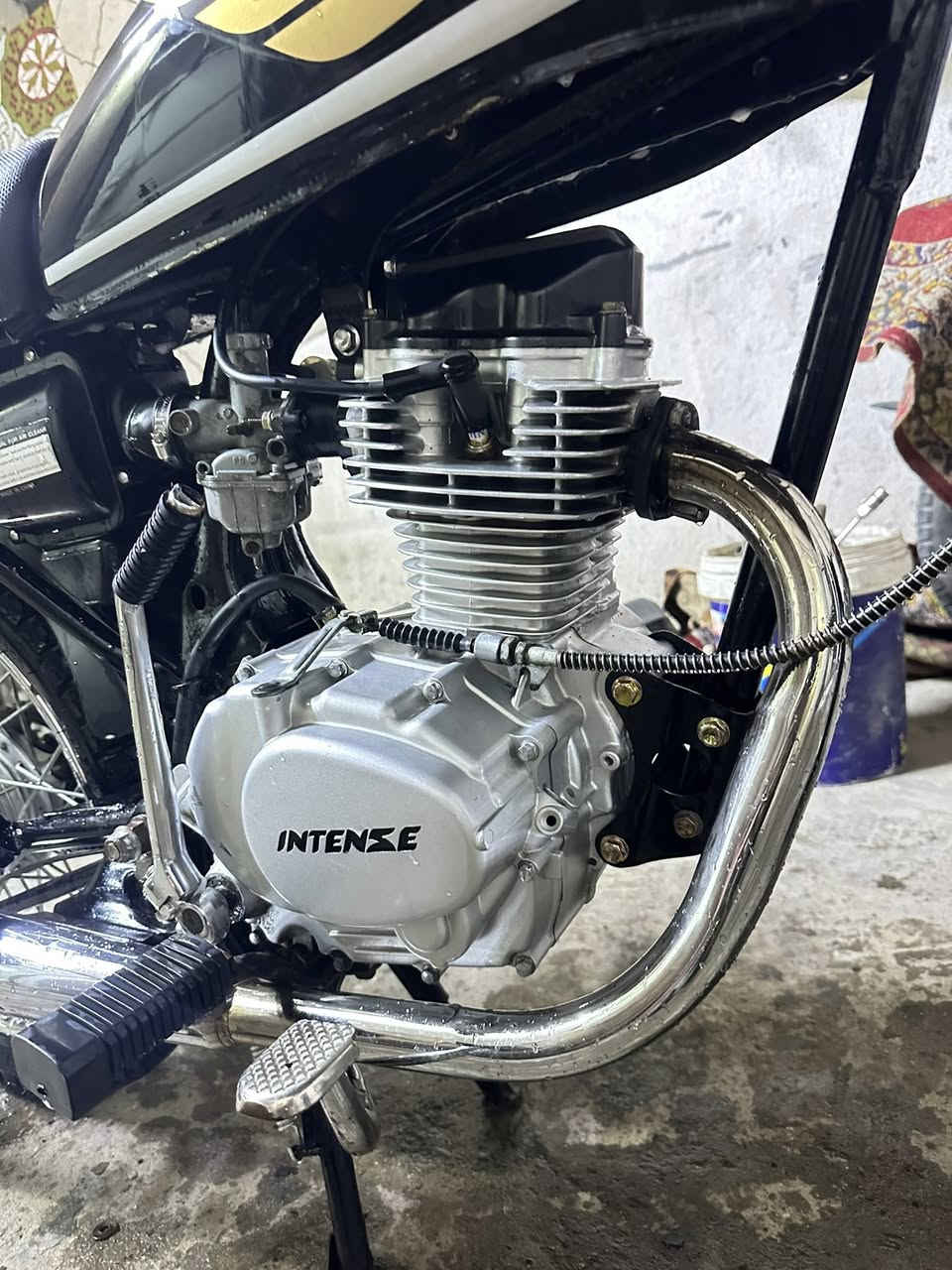 تعمير جديد انتنس ادوات برغي مامفتوح بيه ثالث تبديله دهن دراجه جيس شوفه عينك غراض كله اصلي مابيه شي تجاري شلعه ومعدل ماتنكض دراجه سامته سعره ٦٢٥ وبيه مجال قليل مكاني كزيزه رقمي ***********
