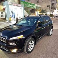 سياره جيب بزونً للبيع  موديل ٢٠١٨  محرك 6v كشنات جلد  تدفئه بل كشنات  ...