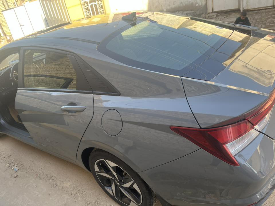 النترا
الموصفات : 🔻

المحرك:- 2000

الموديل 2023 sel فول عدة الفتحة 

🔘بصمة تشغيل 

🔘بصمة أبواب

🔘بصمة صندوق 

🔘تشغيل عن بعد

🔘رادار امامي رادار خلفي رادار جانبي

🔘مانع تصادم بريك ذكي 

🔘مدخلين شحن واوكس

🔘تبريد بيانو منفصل

🔘كاميرا خلفية دوارة

🔘كراسي تدفئة 

🔘مانع تصادم 💥 

🔘حساسات اطارات 

🔘مثبت سرعه Cross

🔘قيادة ذاتية 

🔘اضوية اماميه LED

🔘نضام ترحيب عند الاقتراب 

🔘مانع انزلاق 

🔘تدفئة بالكشنات

🔘دخول ذكي 

🔘نظام GPS + خرائط 

🔘3 أنظمة قيادة (smart ,Normal , sport) 

🔘شاشة اعطال الكترونية 

🔘زر عرض الكاميرا 

وبعد بيهة هواي مواصفات 

مكان السياره الديوانيه.  145 وبيهة مجال 
رقم قادسيه دولي 
تحويل ثاني يوم 
‭0774 430 7384‬
