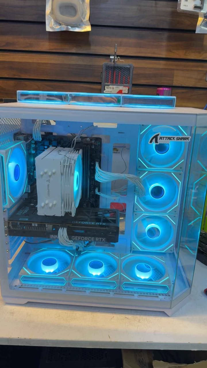 R5 5600g
A520 
Ram 16 3200
512ssd nvm
Rtx5060
650w psu
As 01
0752734950 أربيل, العراق


**إذا كنت صاحب هذا الإعلان وتريد حذفه لأي سبب، رجاءا أرسل رسالة إلى الدعم الفني**