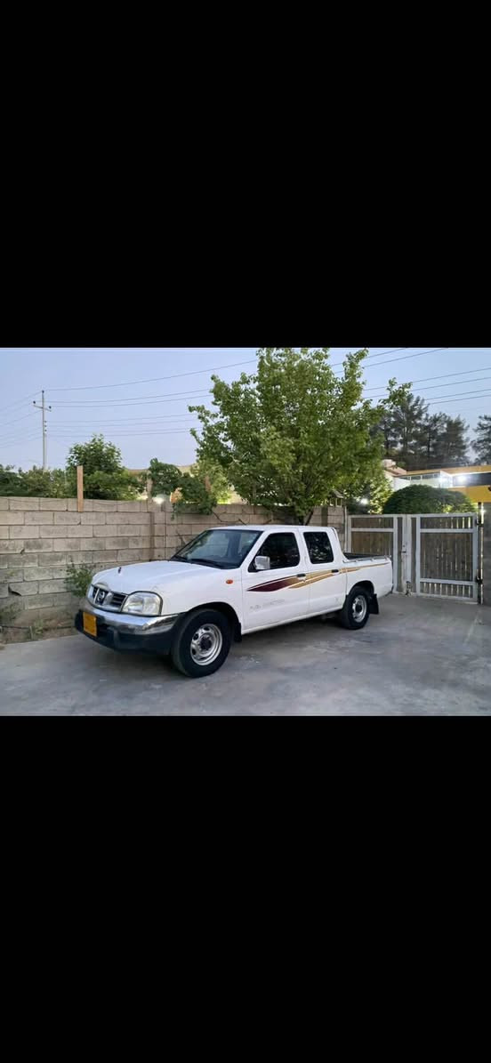 نيسان پيكه ب ٢٠١١گير مه كينه به شه رت چي چي سبوخي هه يه به لام به عيزام ده ده م ***********$١١٥ أربيل, العراق
