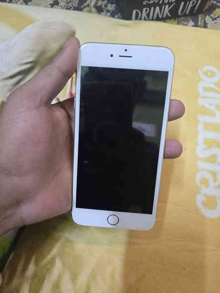 السلام عليكم ايفون سكس بلاص للبيع جديد لووك نضيف لا يصرف شحن ولا شي تاخذة على الفحص 
ذاكرة :٦٤ 
السعر : ٦٠ الف 
مكاني بغداد الشعب توصيل متوفر 
للتواصل ***********
