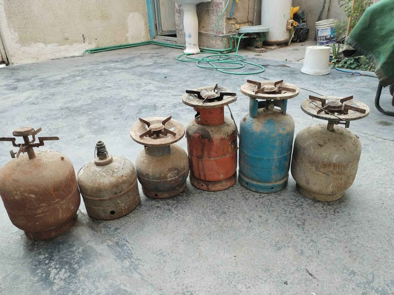 للبيع كلهن شغالات راسلني واتساب *********** وجاوبك ع سعر او علق ورد عليك 
@
