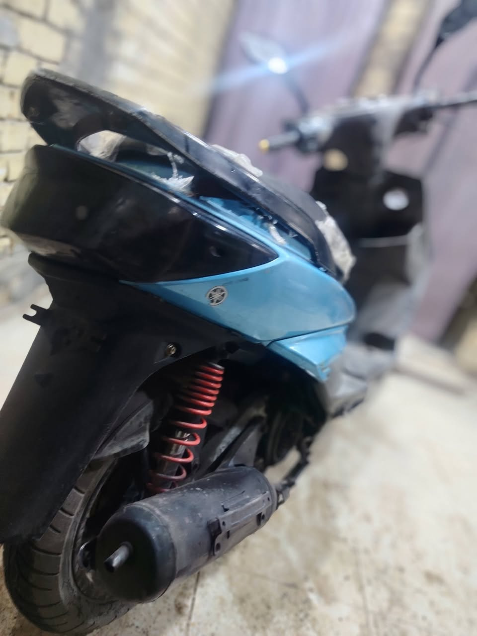 السلام عليكم هاي دراجة سكنس فحل كهربائيات كلهة شغالة نكرة سلف ⚡
اكفلك المكينة من البرغي للبرغي 🔩
كفرات نفس ما جاي تشوف 🎭
السعر 500 الف 
مكاني (بغداد) 
البلديات‌✨
الرقم: ***********
ادخل خاص و كل الهلة بيك
