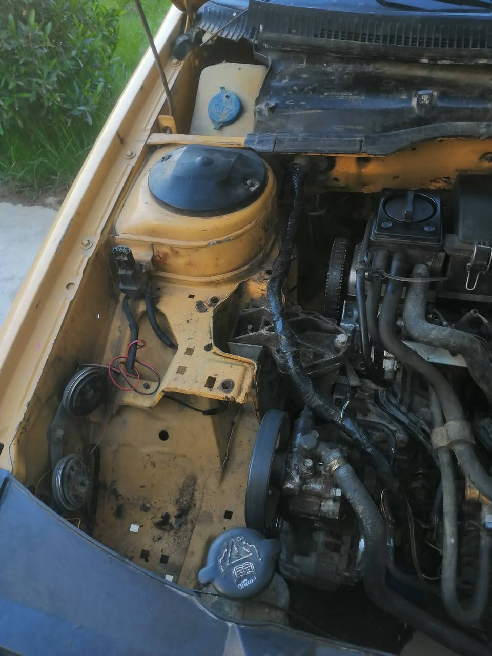 بيجو موديل 10
405 بلاد مكفولة من تبديل
سعرها 25 محرك مجفت جديد كير نضيف رقم نجف سنوية 24 وكالة عامة باركوت بسمي سكن بغداد جسر ديالى القديم 
سوبر انبار وكالة عامة باركوت بسمي سعرها 30
رقم دولي ***********
ابو احمد
