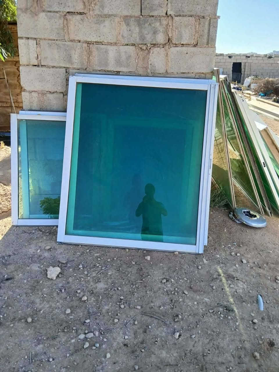 للبيع شبابيك الامنيوم بحال الوكاله مع باب سحب كانن راكبات على مشب ١٥ متر ٠٧٧٠٧٩٦٣٥١ .السعر ٣٥٠ دينار كامل


**إذا كنت صاحب هذا الإعلان وتريد حذفه لأي سبب، رجاءا أرسل رسالة إلى الدعم الفني**