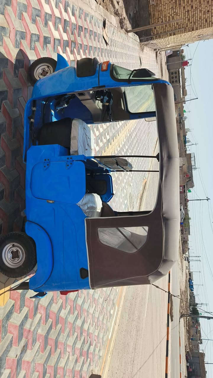 السلام عليكم تكتك واحد وعشرين تكتك نضيفه كشره بس لغد بيها ما مرجع بيها تخانه قليله بس ما عرف بلكات تصال ‏‪***********‬‏سعر 7700
