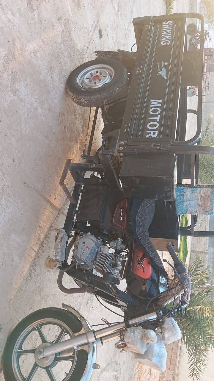 رقم*********** ستوتة ام طير موديل 22 محرك25 أوراق كاملة ؤبليتهه بيهه نضافه فؤل كهربائيات كلهه شقاله دبلات تخم تايرات جديد برقي ما بيه نقص قطرت لحيم ما بيهه قطرت صبغ ما بيهه بلاديه بعدهه مكاني ديالى حمرين انتصل ؤتدلل 💯🩵
