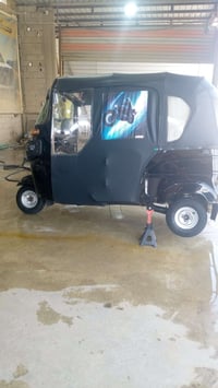 تكتك للبيع موديل 2022 شهر 10 بسمي رقم وسنويه مكفوله كير ومحرك ومن الصب...