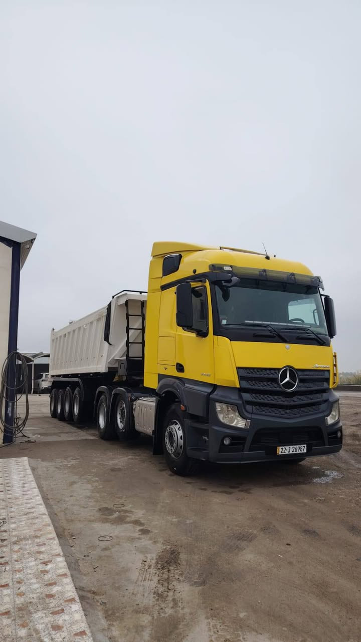 للبيع اكتروس وحش موديل 2015رقم اربيل سنكل امامي عربانة حسين حواس  ذرعة 29 سياره مكفولة كفالة عامة العنوان بغداد بوب الشام الاستفسار ***********
