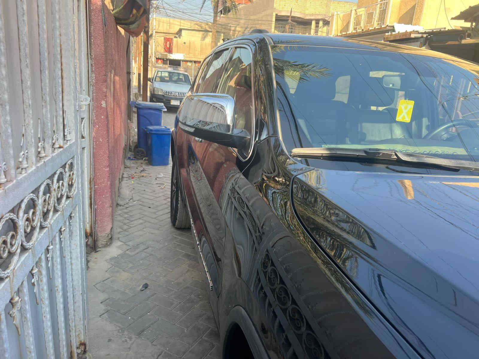 جيب ٢٠٢٢ رقم شمالي فول مواصفات سعر ٢٩٠$ تليفون ***********  مواصفات بصمت تشغيل وأبواب ٦سلندر فتحت سقف ككشنات جلد تدفئه تبريد شاشه أندرويد لمس كشنات كهرباء مكينه وكير كفاله ماشيه ٤٢م صور الحادث بلمنشور خشم الجاملغ الأمامي المكان بغداد الجديدة
