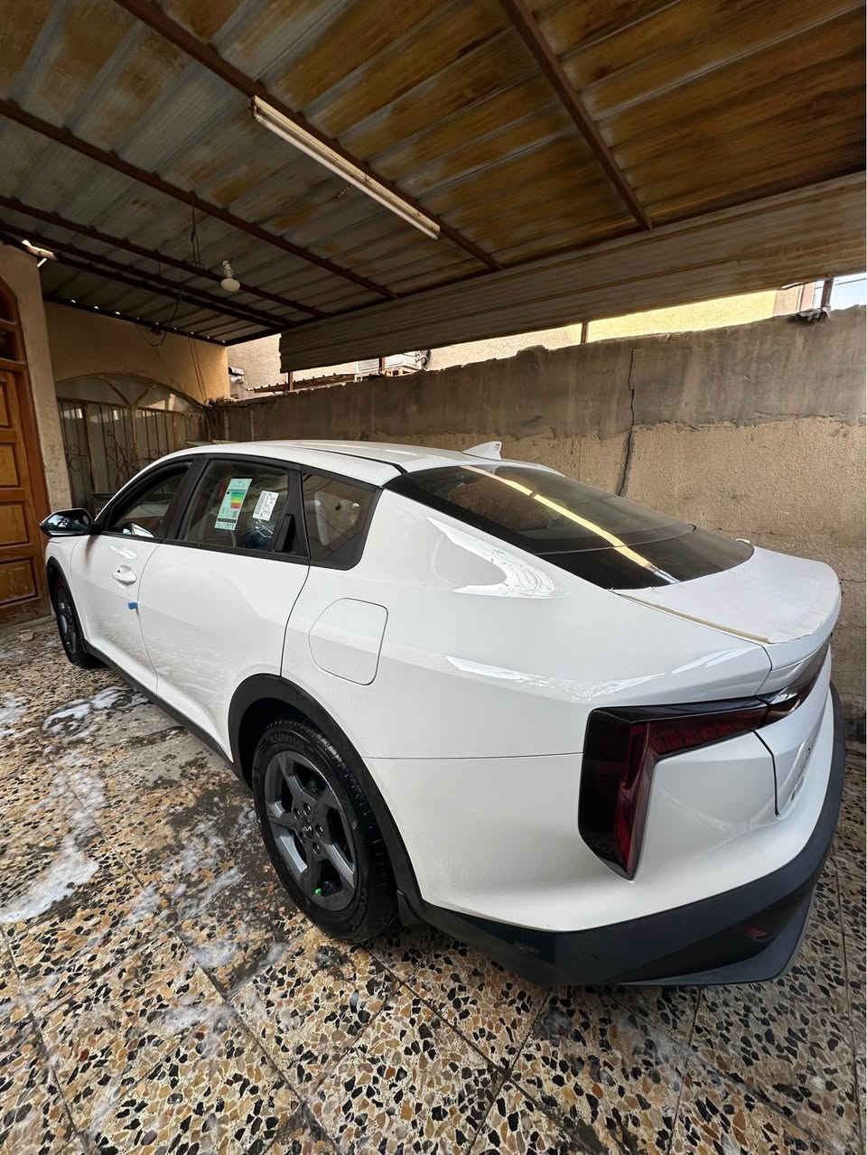 السلام عليكم K4 للبيع 2025
سياره خليجي بحاله الوكاله ماشيه 5 الف
رقم بغداد تحويل مباشر 
فول عدا فتحه والبصمه 
حساسات امامي خلفي تبريد قطعتين
كفاله عامه عدا بارد بطرف جاملغ 
الامامي والباقي بحالة الوكاله 
السعر 187
للاستفسار *********** البصرة, العراق
