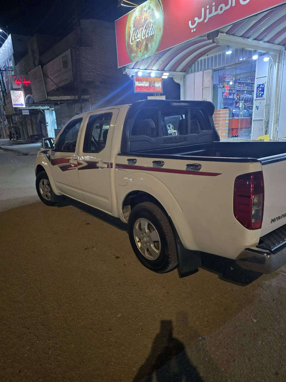 سلام عليكم
نيسان نيفاره 2013 اوتوماتيك سياره جاهزه مابيه نقص   السعر120 مكاني النجف  للتواصل ***********
