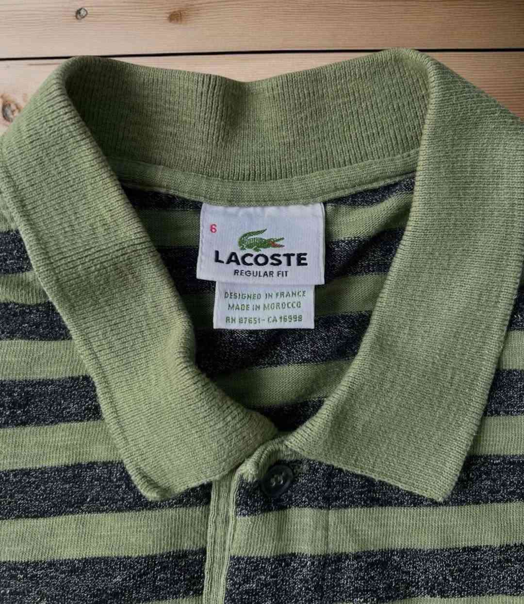لاكوست (Lacoste). كأنّه غَير مُستخدم.
الشعار تطريز، الازرار مخفيّه !.

القياس XL _ عُرض الصَدر 58 _ الطول 70 .
وزن 90_95 .


**إذا كنت صاحب هذا الإعلان وتريد حذفه لأي سبب، رجاءا أرسل رسالة إلى الدعم الفني**
