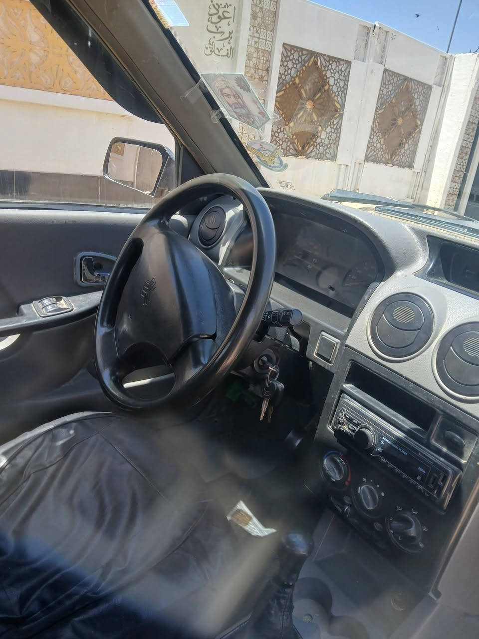 سلام عليكم سياره البيع سايبه مديل ١٢ كير ومحرك مكفول الرقم ***********

