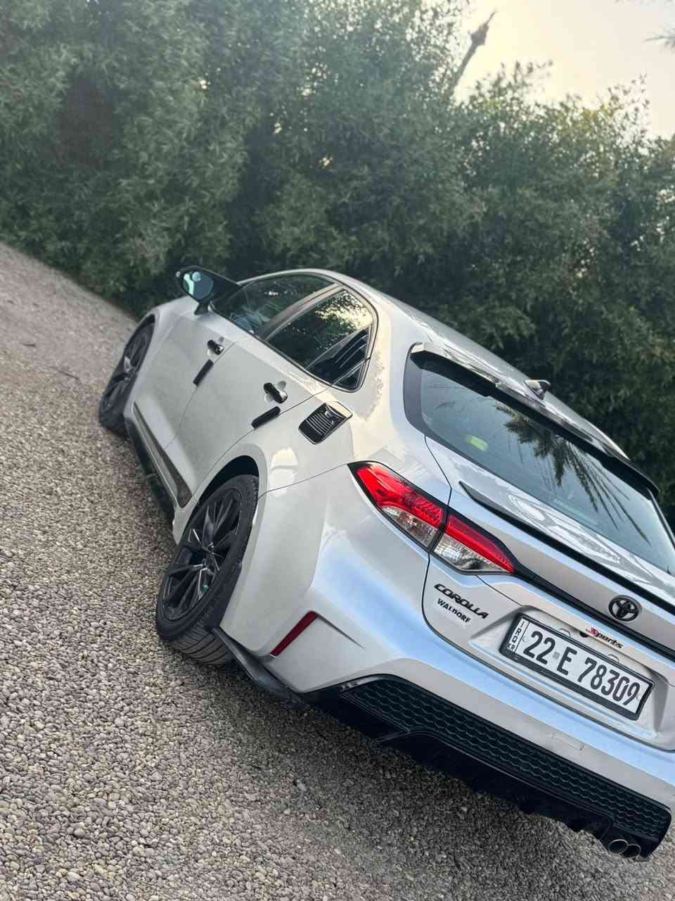 البيع كورلا موديل 2020
بيها اربع قطع رش  بدون دواخل بدون ايرباك  
مواصفات 

فول تحكم ستيرن 

شاشة + كامرة 

محرك 2000 دوش 

شاشة كبيره 
منضومة زنون 

ويل كب رياضي 

رقم اربيل الدولي شرط تحويل 
سنوية جديد 
السعر130بي  مجال 
مكاني بغداد 

الاتصال ***********
