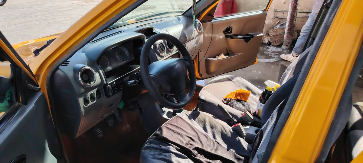 سايبه موديل ٢٣ مكفوله من الصبخ والضربه والتبديل
تبريد حداديه كله جديد مكينه مجفته جديد كل نقص مابيه مكاني ديوانيه ***********
