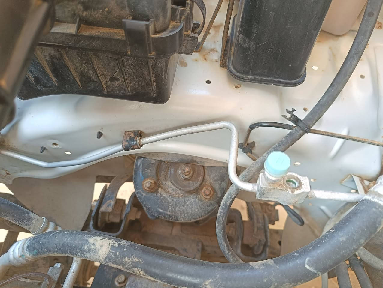 سلام عليكم بيكم كريتويل للبيع موديل 2013 مكفوله كفاله عامه مكينه وكير علشرط تخم تاير كهربايات كله شغاله تحويل مباشر مكان نجف للستفسار  ***********
