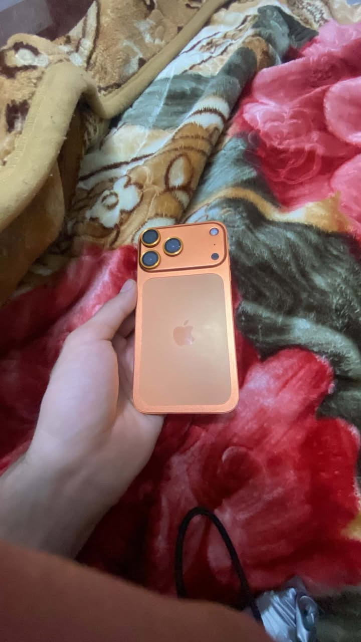 ايفون ١١عادي محور شاصي ١٧برو ماكس تلفون ولا عيب بي ويخبل  بطاريته بلاديه ٧٨ محدث اخر تحديث ذاكره ١٢٨ مكاني ديوانيه دغاره ***********
