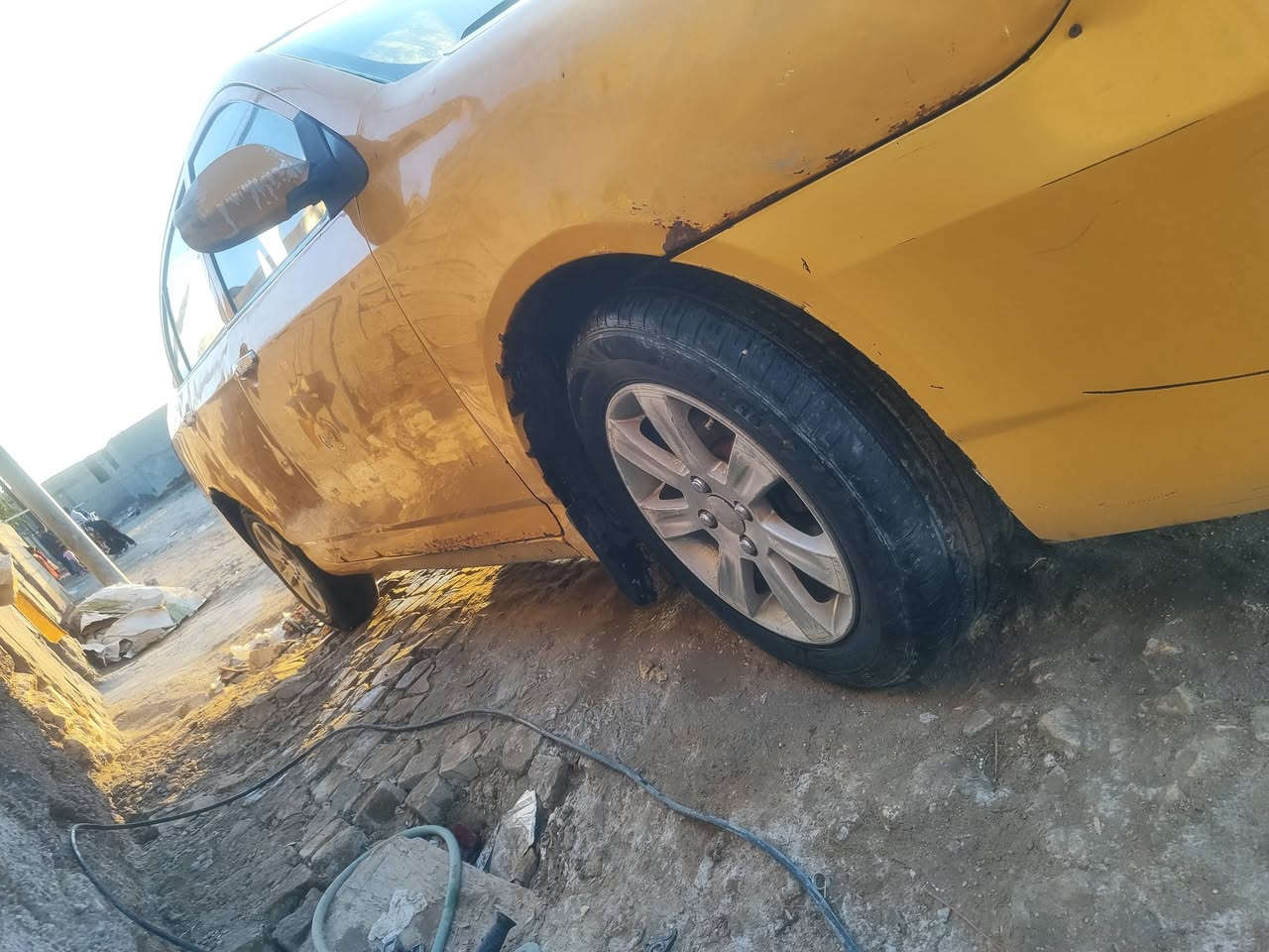 سياره الى لبيع ليفان  620مديل 2011مصفره الهيئه. غرامه عليه 100  سياره بسمي مكينه توني شاده ثاني تبديلت  دهن  حداديه توني شاده.  تواير. جدد.  سياره  يرادله ترتيب فقط. ترايك وين متريد


**إذا كنت صاحب هذا الإعلان وتريد حذفه لأي سبب، رجاءا أرسل رسالة إلى الدعم الفني**