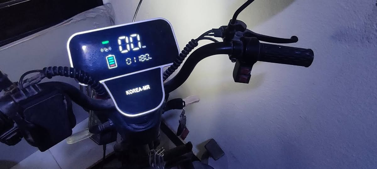 السلام عليكم درجه كهربائية للبيع نضاقه ميه بل ميه استخدم كلش قليل لل تئكد من لاستخدم اوصل منشور العنوان نادر الثانيه لل اتصال ولاستفسار ***********
