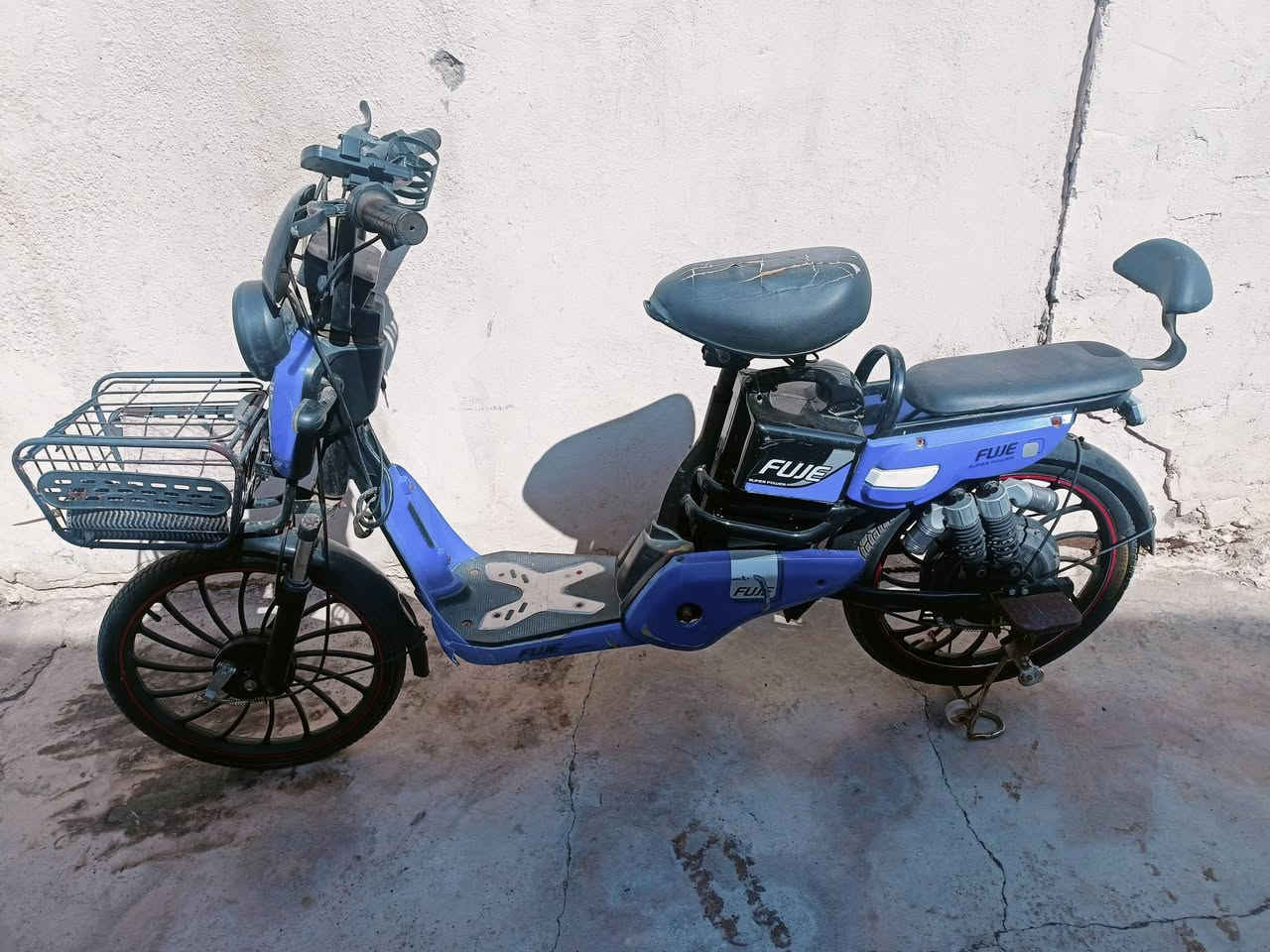 سلام عليكم دراجه شحن للبيع
مكاني في كركوك السعر 200 بي مجال هم


**إذا كنت صاحب هذا الإعلان وتريد حذفه لأي سبب، رجاءا أرسل رسالة إلى الدعم الفني**