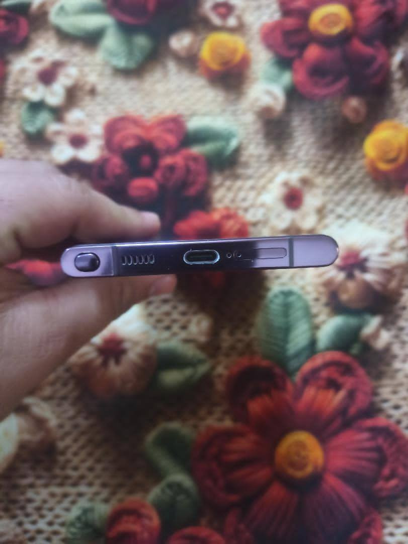 سلام عليكم...اس ٢٢ التره نسخه ياباني ...ذ٢٥٦ (١٢) ....السعر خاص


**إذا كنت صاحب هذا الإعلان وتريد حذفه لأي سبب، رجاءا أرسل رسالة إلى الدعم الفني**