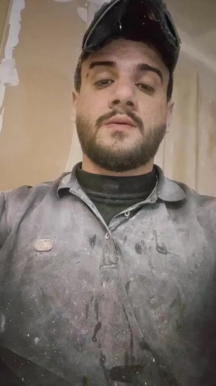 محمد الصباغ
صباغ عام ***********
