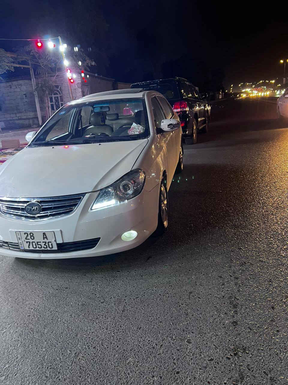 بي وايدي 2016 كفاله عامه من الصبغ والتبديل والضربه اوتاماتيك السيارة جديده جاهزه 
السعر 58 وبيها مجال قليل 
***********
مكاني نجف 
مكلف بالنشر النجف, العراق
