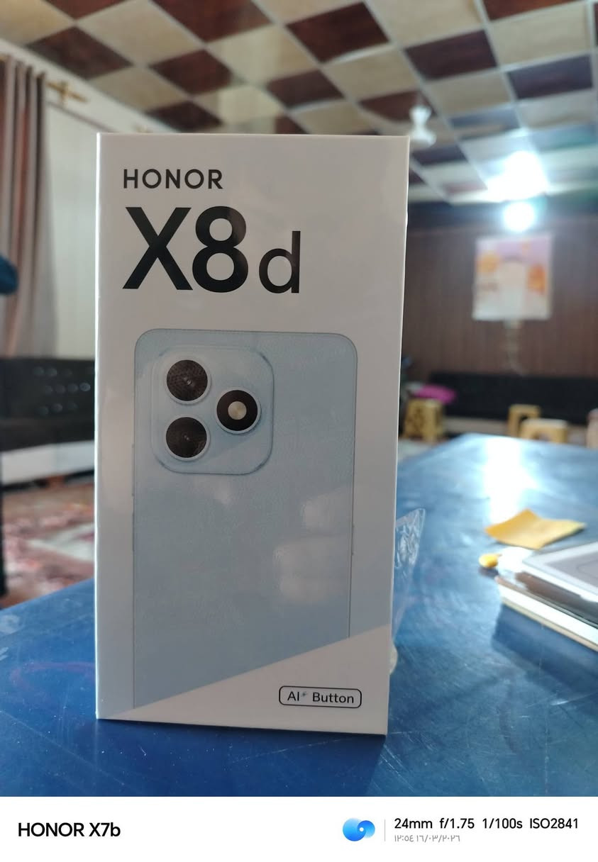 📱 للبيع هاتف HONOR X8d جديد
• الذاكرة: 8GB RAM
• التخزين: 256GB
• شريحتين اتصال (Dual SIM)
• اللون: Velvet Black
• كاميرا عالية الدقة
• شاشة كبيرة وسلسة
• بطارية قوية مع شحن سريع

الجهاز جديد مع العلبة الأصلية وجميع الملحقات.

📍 السعر: 325بي مجال بسيط 
📞 للاستفسار ***********
